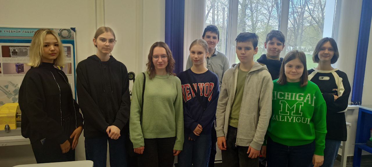Учащиеся 8А класса посетили Новомосковский политехнический колледж.
